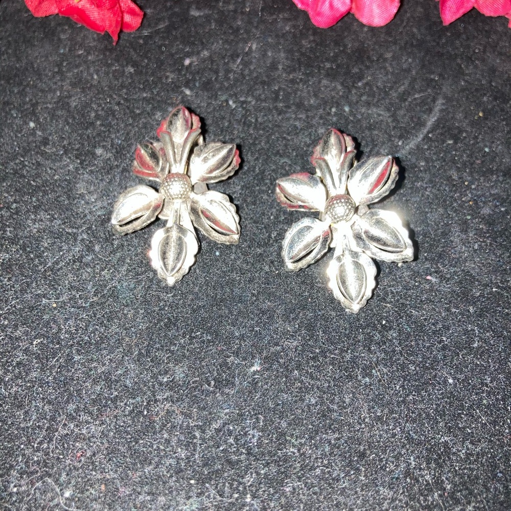 Vintage Clip Earrings